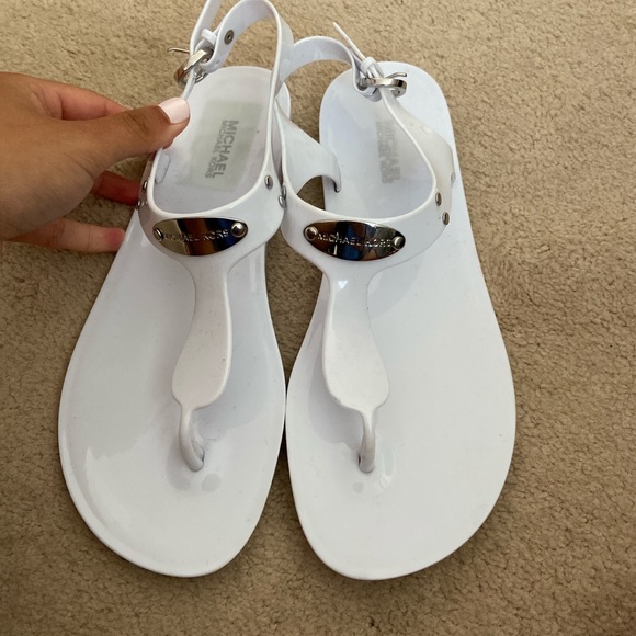 Michael Kors white jelly sandals. - Picture 3 of 3